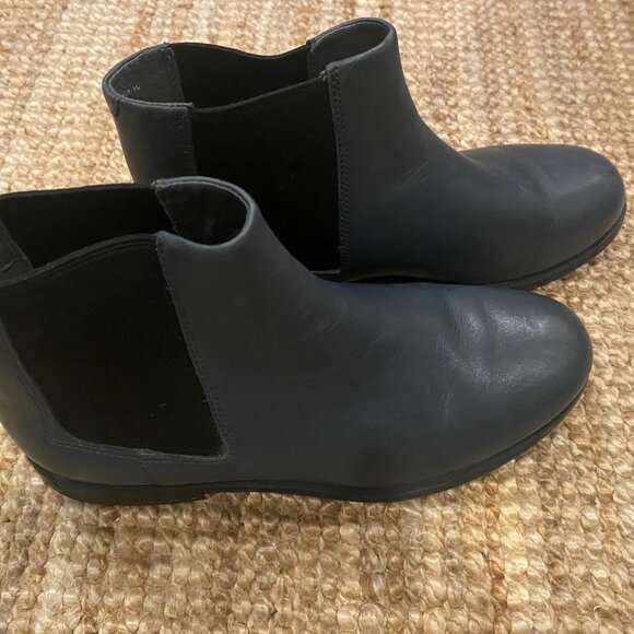 Camper Bowie Chelsea Boots in Gray, US sz 9 / EUR 39, EUC - Picture 4 of 8